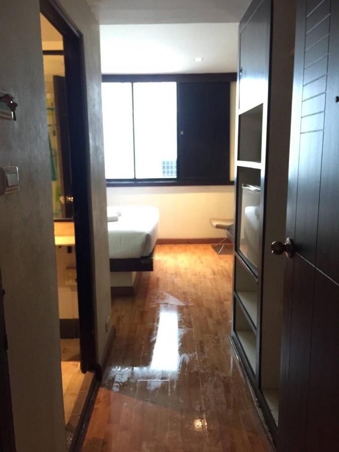 Zen Hotel @18 Bangkok Bagian luar foto